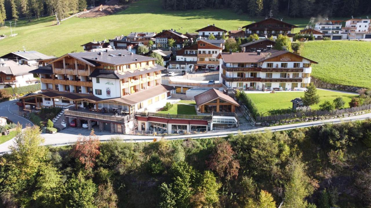 Biovita Hotel Alpi Sexten Esterno foto