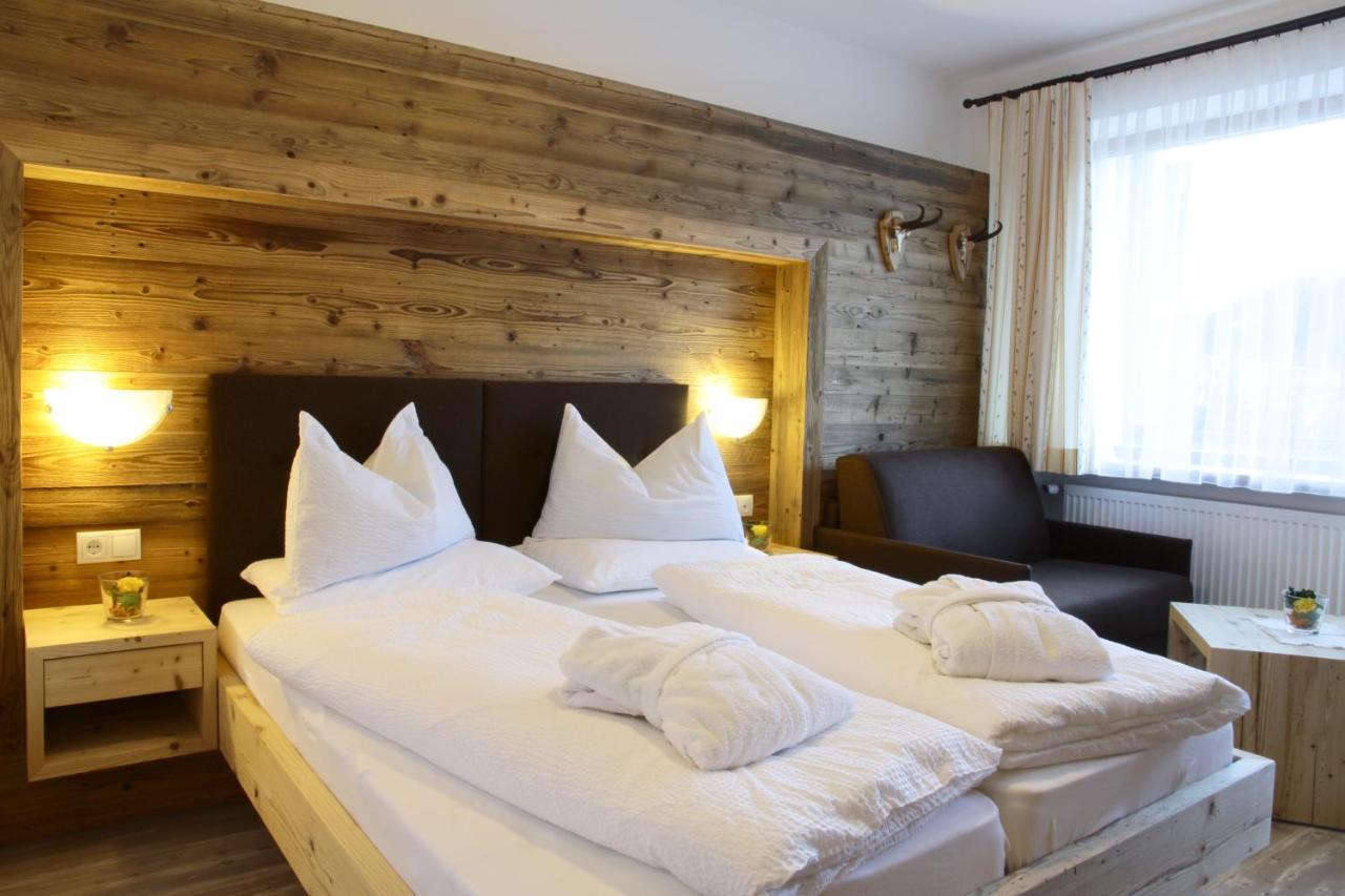 Biovita Hotel Alpi Sexten Esterno foto