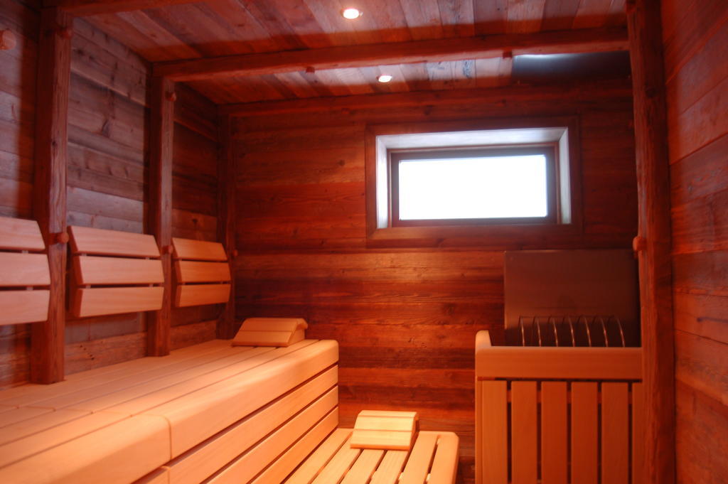Biovita Hotel Alpi Sexten Esterno foto